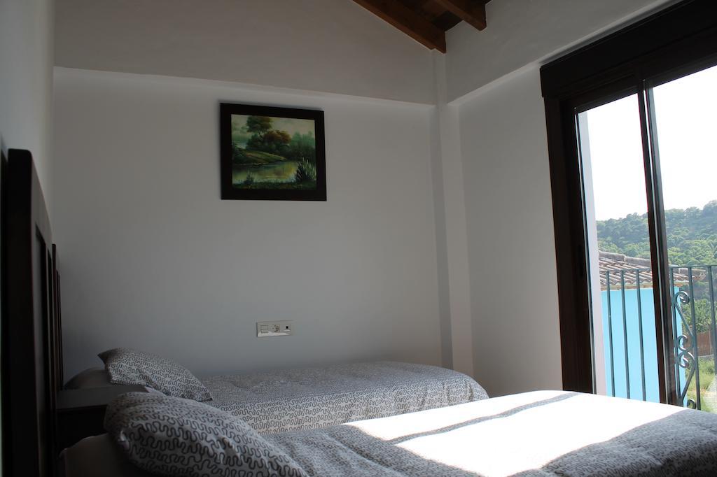 Casa El Genal Holiday home *